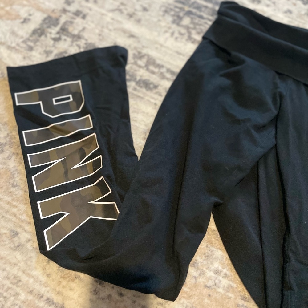 Victoria secret yoga pants